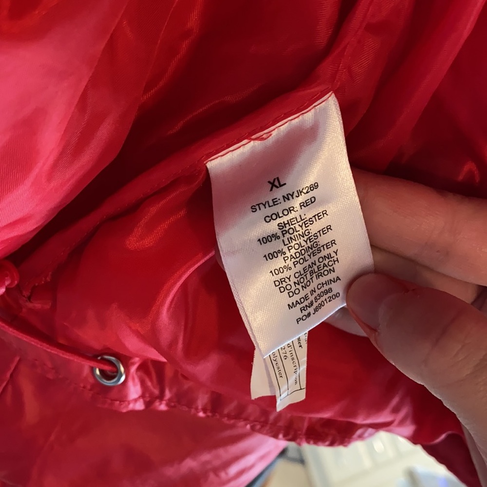 CISONO Los Angeles Outerwear - Picture 17 of 17